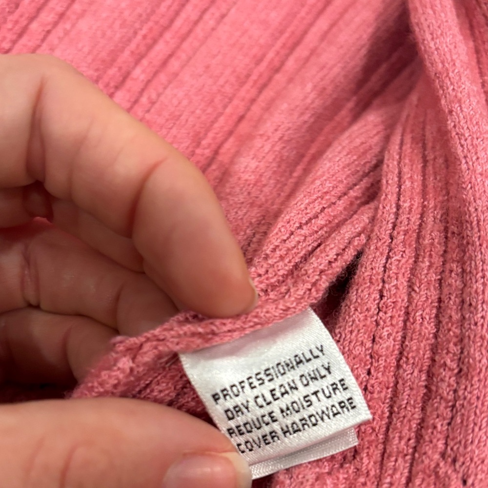 St. John Sport Pink Cardigan vintage sz m wool blend - Picture 8 of 11